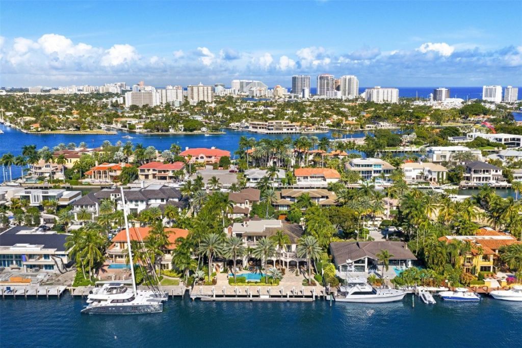2430 Del Lago Drive, Fort Lauderdale, FL 33316 Photo