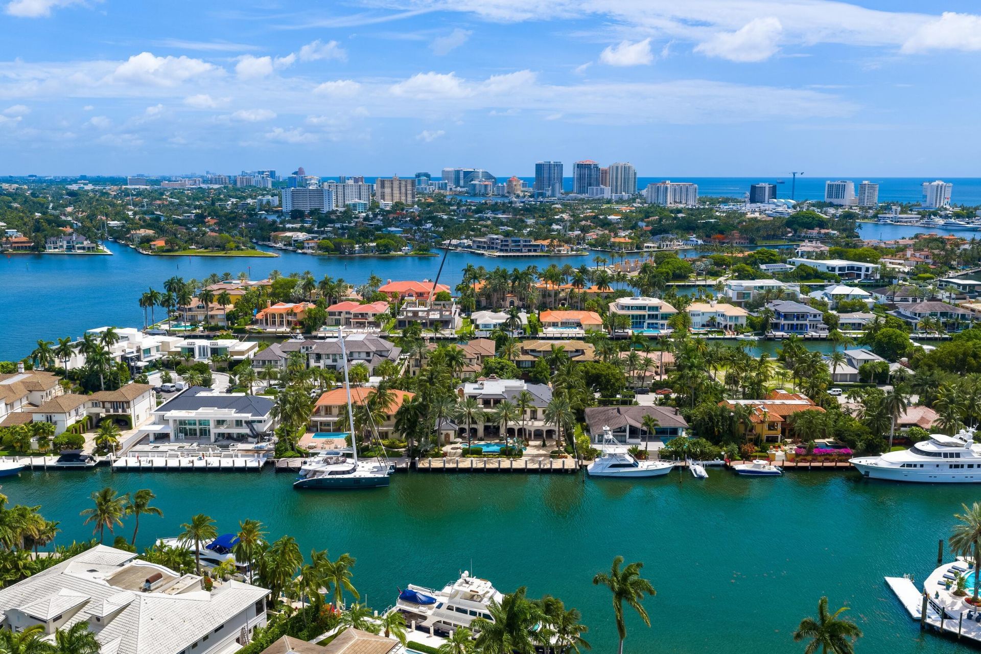 2430 Del Lago Drive, Fort Lauderdale, FL 33316 Photo