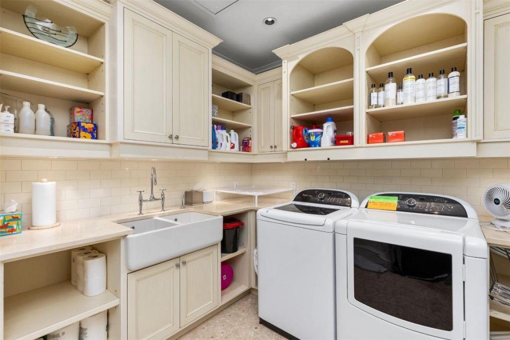 2430 Del Lago Drive, Fort Lauderdale, FL 33316 Photo