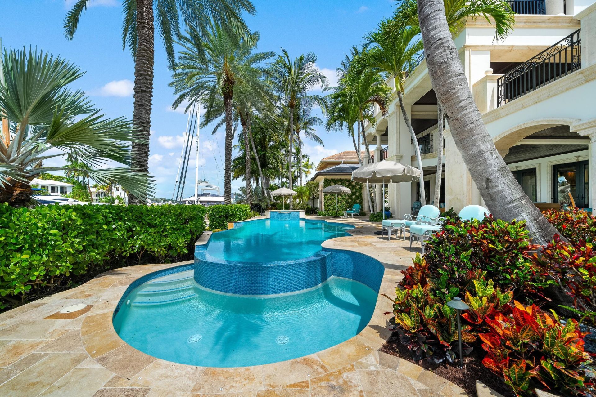 2430 Del Lago Drive, Fort Lauderdale, FL 33316 Photo