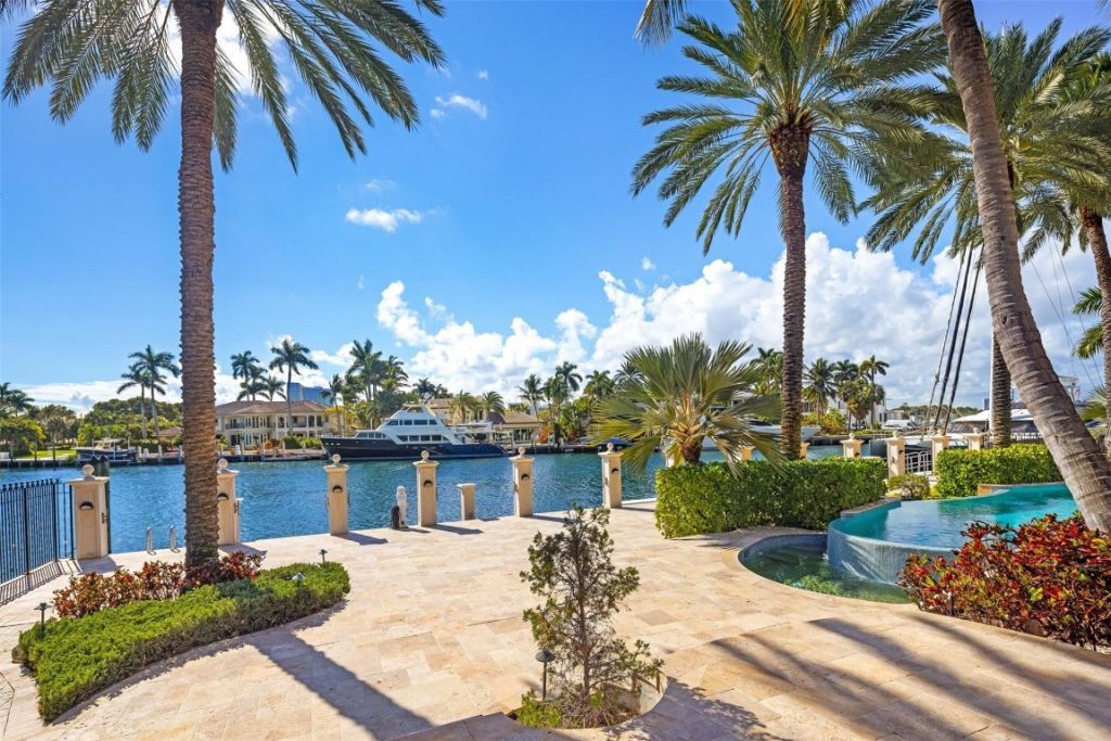 2430 Del Lago Drive, Fort Lauderdale, FL 33316 Photo