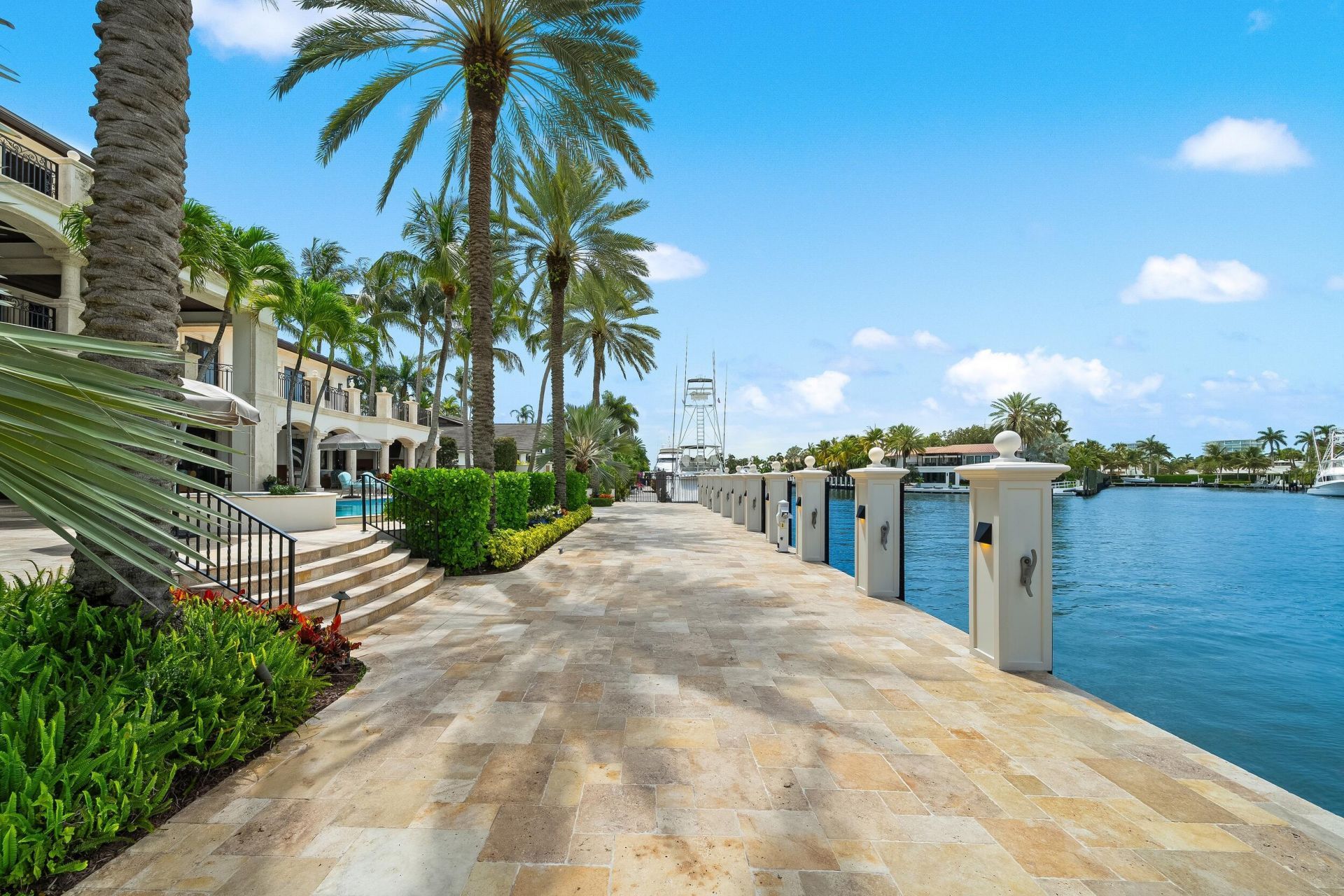 2430 Del Lago Drive, Fort Lauderdale, FL 33316 Photo