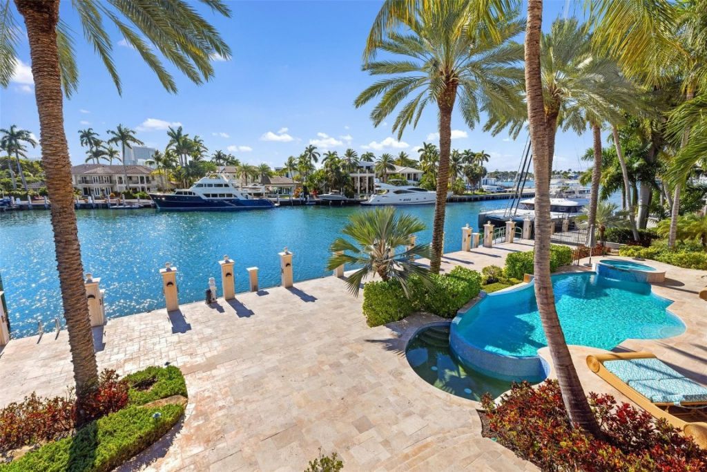 2430 Del Lago Drive, Fort Lauderdale, FL 33316 Photo