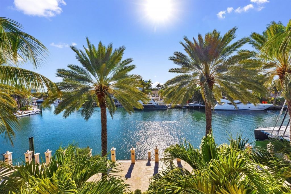 2430 Del Lago Drive, Fort Lauderdale, FL 33316 Photo