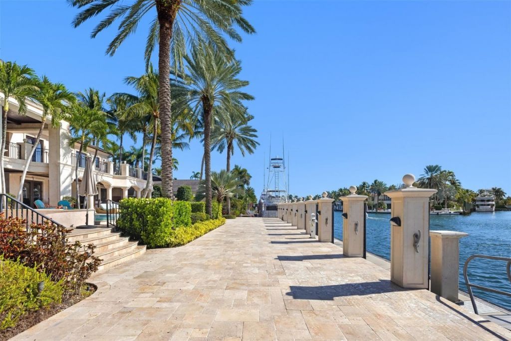 2430 Del Lago Drive, Fort Lauderdale, FL 33316 Photo