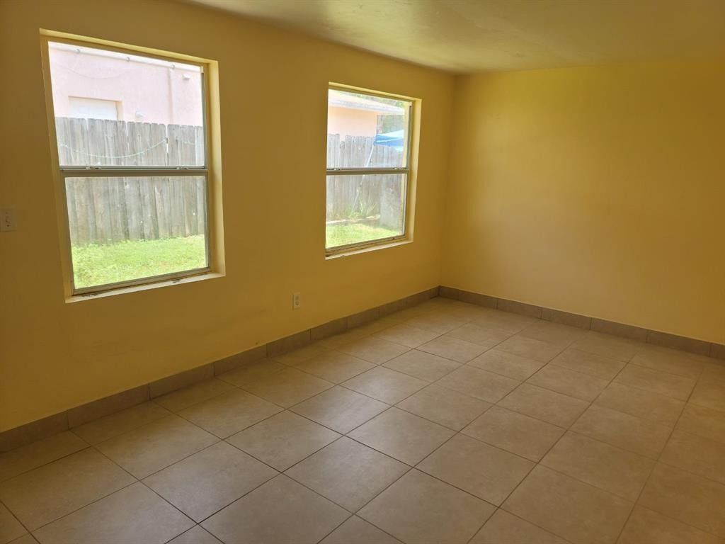 1907 Cleveland Street, Unit rear, Hollywood, FL 33020 Photo