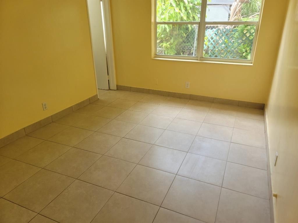 1907 Cleveland Street, Unit rear, Hollywood, FL 33020 Photo