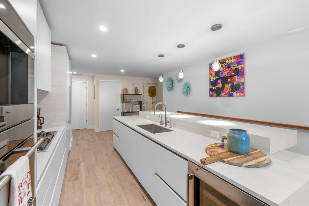 900 N Ocean Boulevard, Unit 204, Pompano Beach, FL 33062 Photo