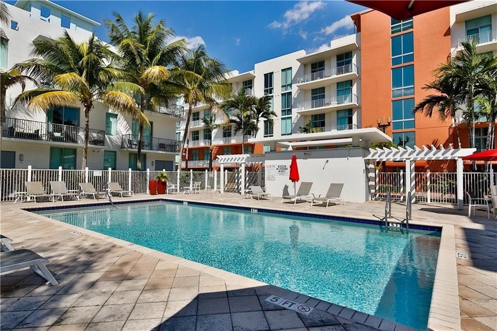 2100 Van Buren Street, Unit 308, Hollywood, FL 33020 Photo