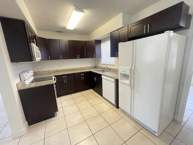 1000 NW 11th Court, Fort Lauderdale, FL 33311 Photo