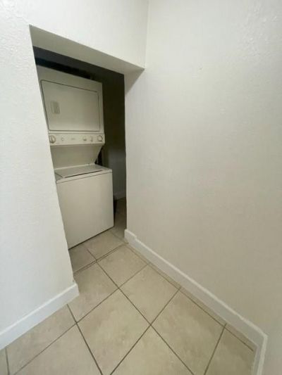 1000 NW 11th Court, Fort Lauderdale, FL 33311 Photo