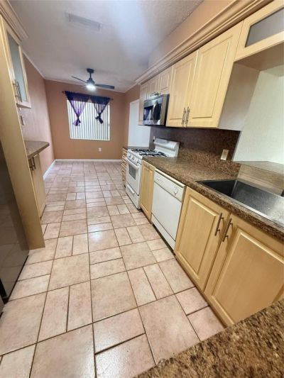 11520 NW 29 Place, Sunrise, FL 33323 Photo