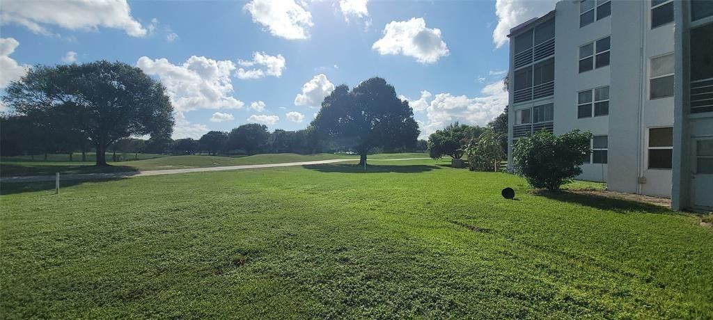 9421 SW Evergreen Place, Unit 102, Davie, FL 33324 Photo