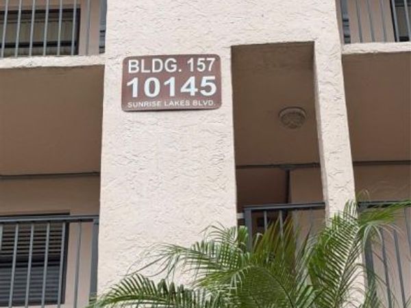 10145 Sunrise Lakes, Unit 308, Sunrise, FL 33322