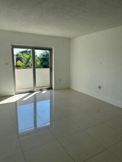 Please Call For Address, Miami, FL 33126 Photo