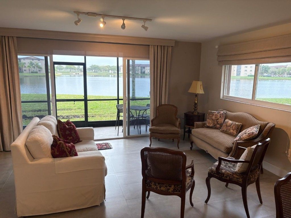 901 SW 141st Avenue, Unit 112, Pembroke Pines, FL 33027 Photo