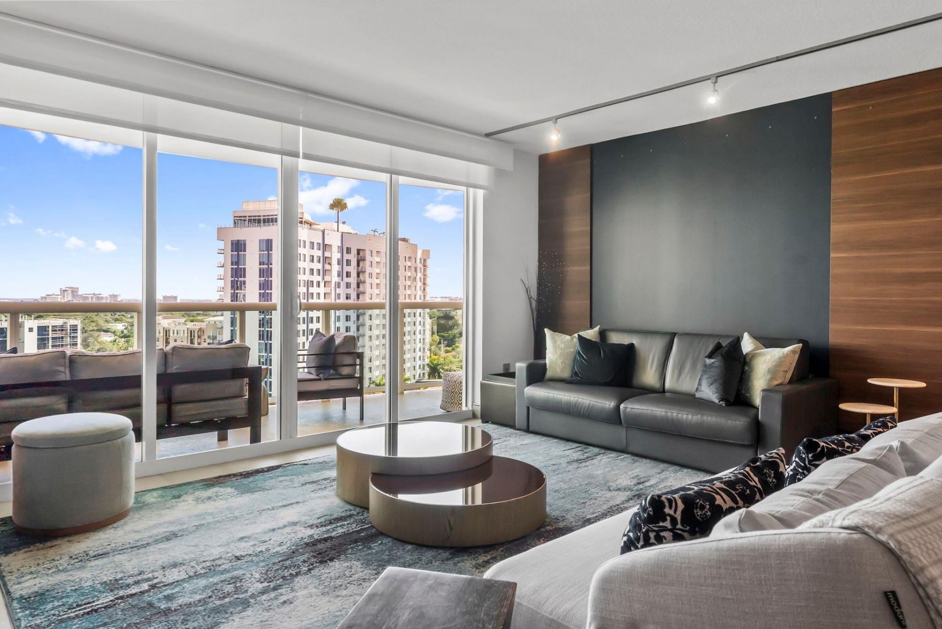 347 N New River Drive, Unit 1401, Fort Lauderdale, FL 33301 Photo