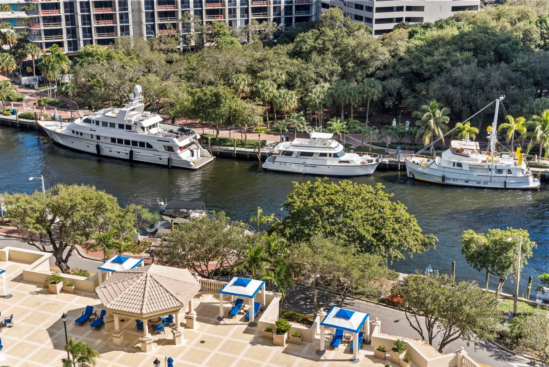 347 N New River Drive, Unit 1401, Fort Lauderdale, FL 33301 Photo