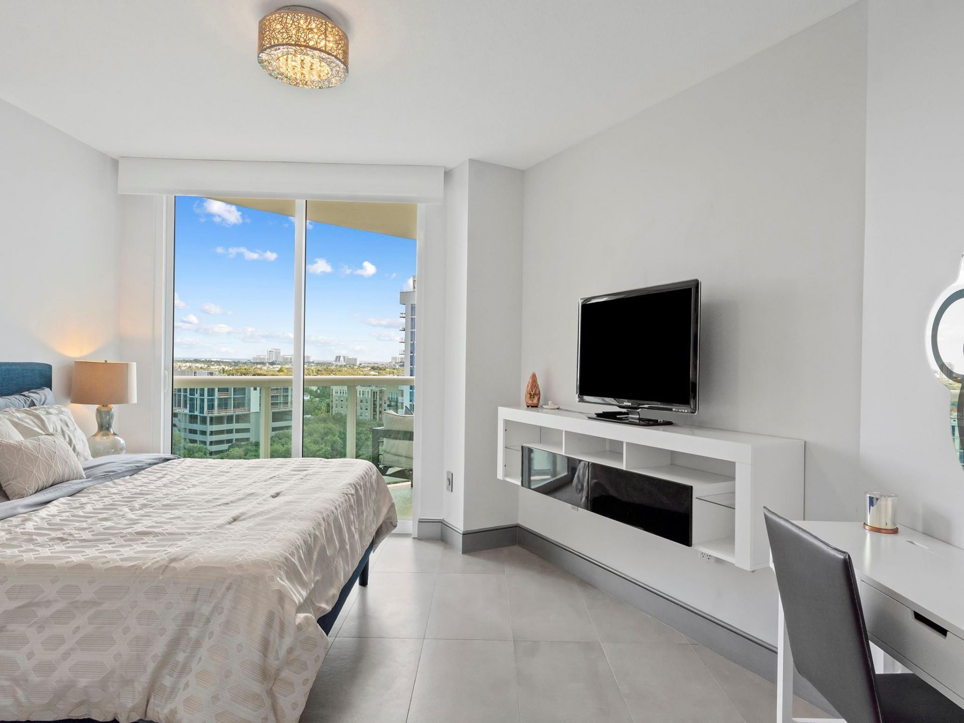 347 N New River Drive, Unit 1401, Fort Lauderdale, FL 33301 Photo