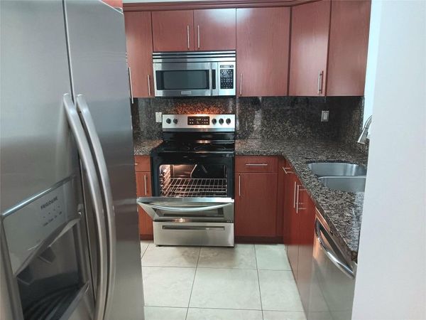 1265 SW 46th Avenue, Unit 2207, Pompano Beach, FL 33069