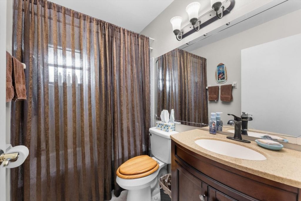 2684 N Carambola Circle, Unit 1768, Pompano Beach, FL 33066 Photo