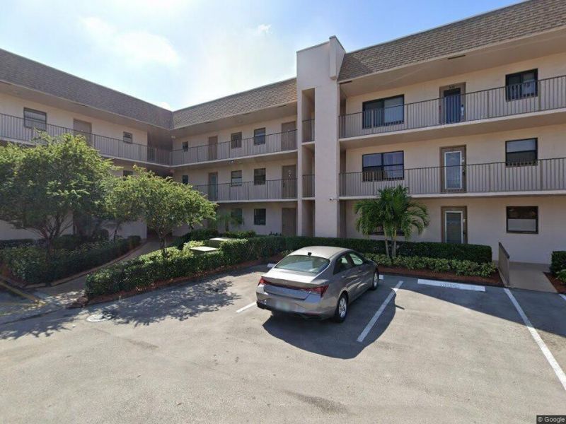 10442 Sunrise Lakes Boulevard, Unit 312, Sunrise, FL 33322 Photo