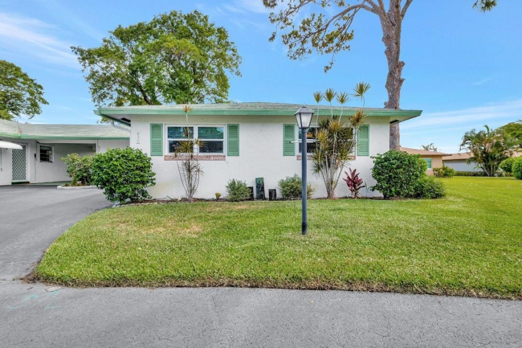 830 Meadowlark Ln, Unit 830, Delray Beach, FL 33445 Photo