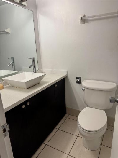 6200 NE 22nd Way, Unit 311, Fort Lauderdale, FL 33308 Photo