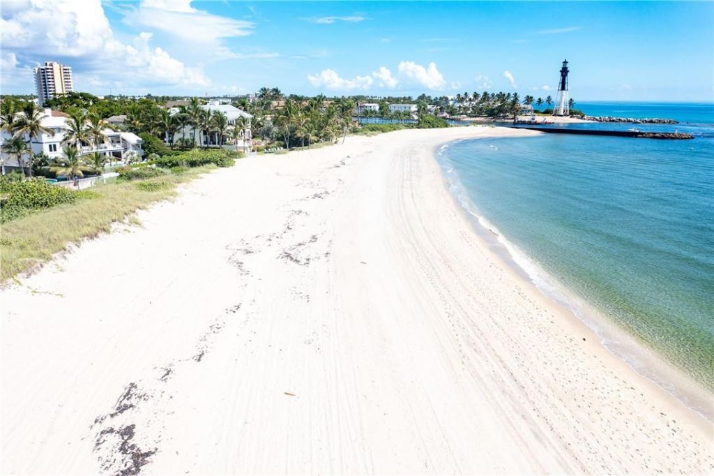 2100 Bay Drive, Pompano Beach, FL 33062 Photo