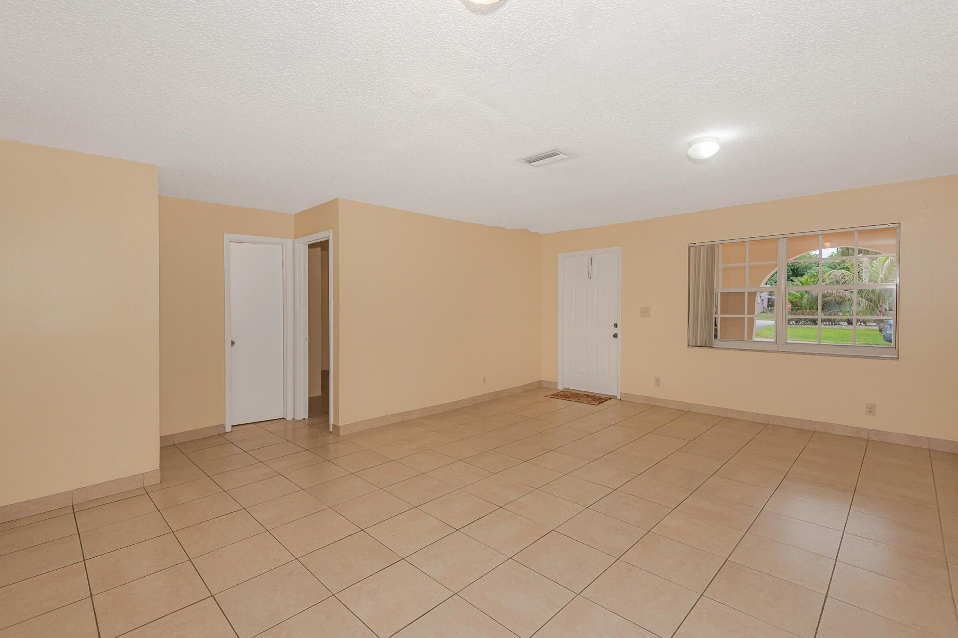 4065 SW 51st Street, Dania Beach, FL 33314 Photo