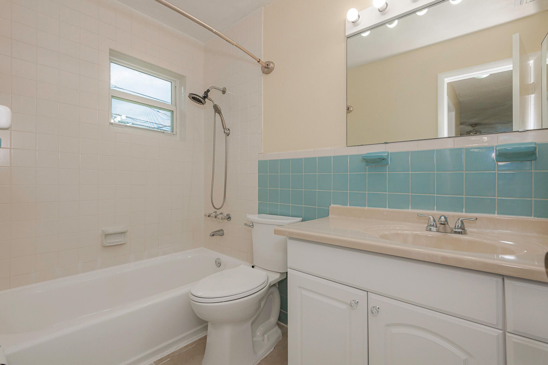 4065 SW 51st Street, Dania Beach, FL 33314 Photo