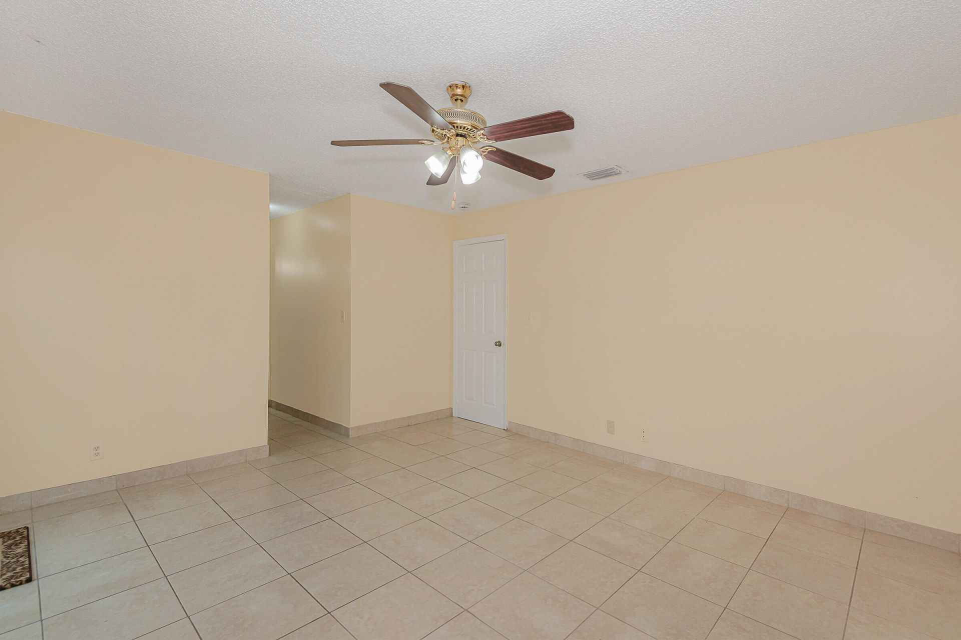 4065 SW 51st Street, Dania Beach, FL 33314 Photo