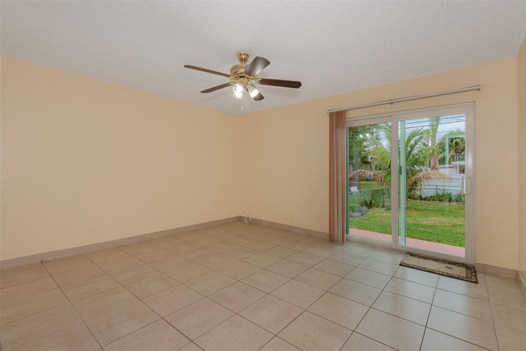 4065 SW 51st St, Dania Beach, FL 33314 Photo