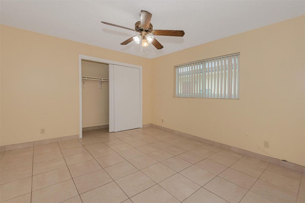 4065 SW 51st St, Dania Beach, FL 33314 Photo