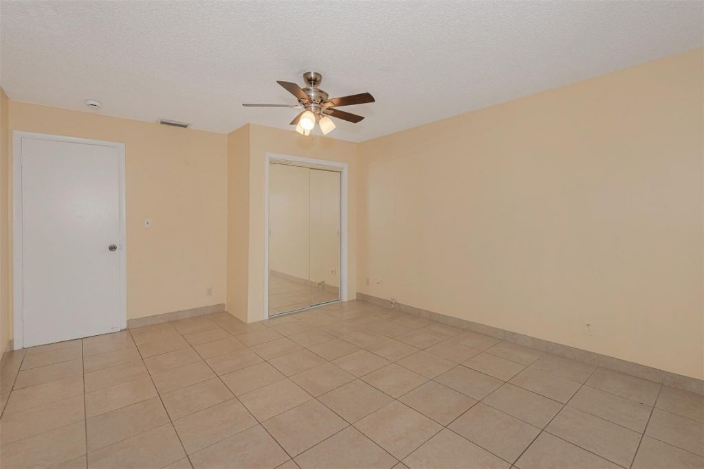 4065 SW 51st St, Dania Beach, FL 33314 Photo