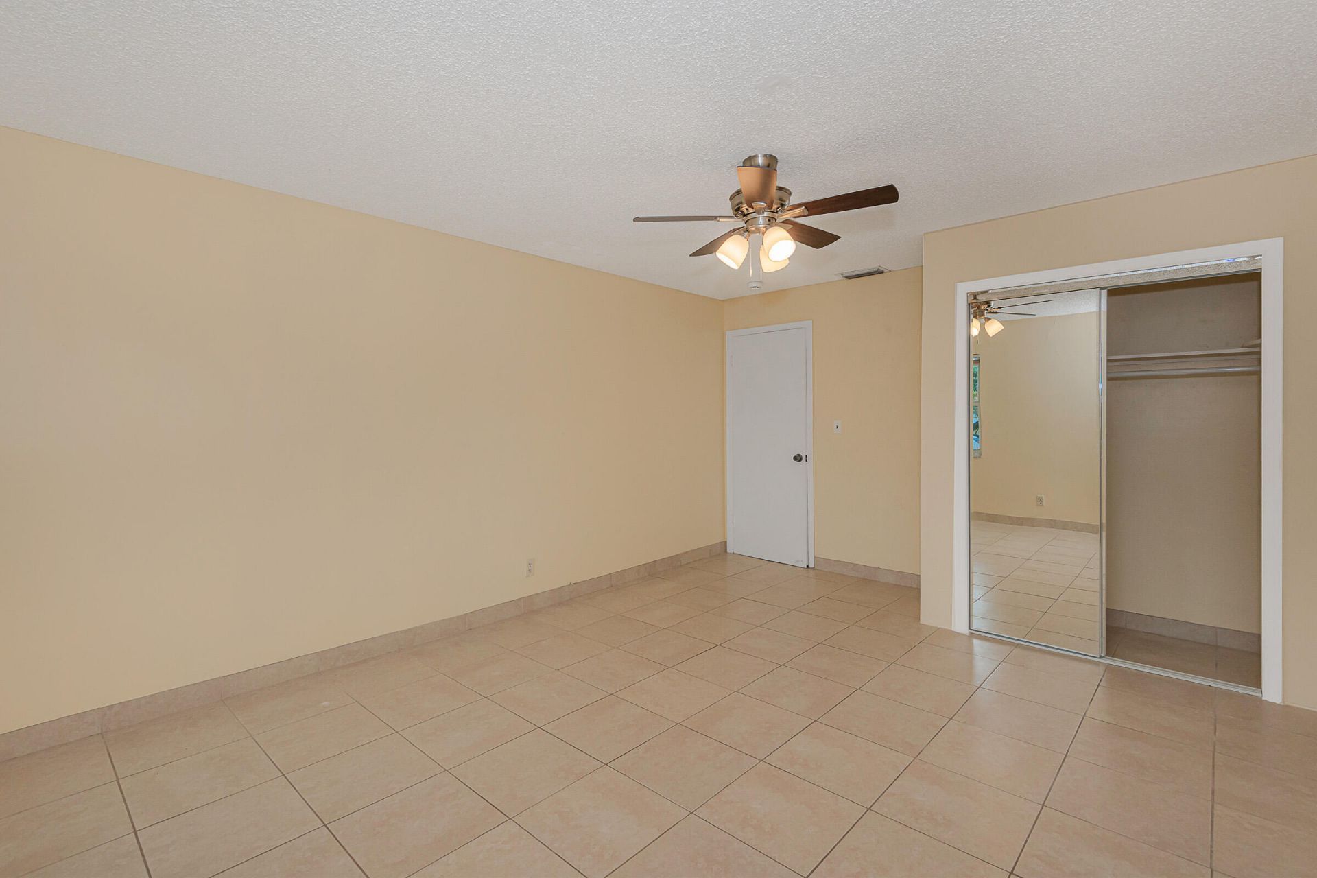 4065 SW 51st Street, Dania Beach, FL 33314 Photo