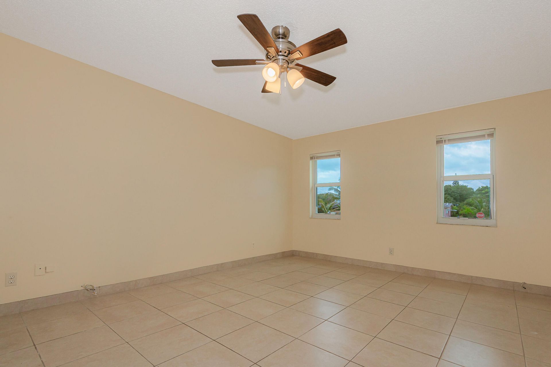 4065 SW 51st Street, Dania Beach, FL 33314 Photo