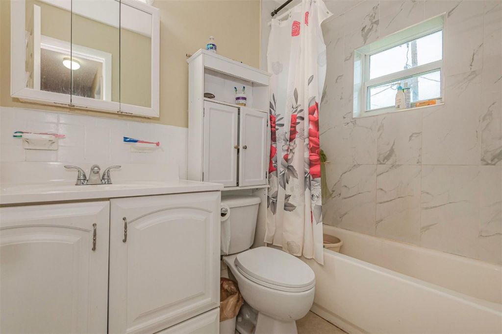 4065 SW 51st St, Dania Beach, FL 33314 Photo