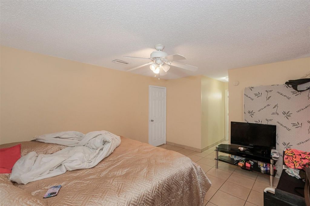4065 SW 51st St, Dania Beach, FL 33314 Photo