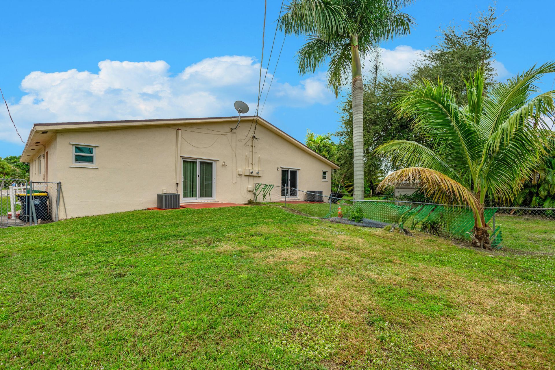 4065 SW 51st Street, Dania Beach, FL 33314 Photo