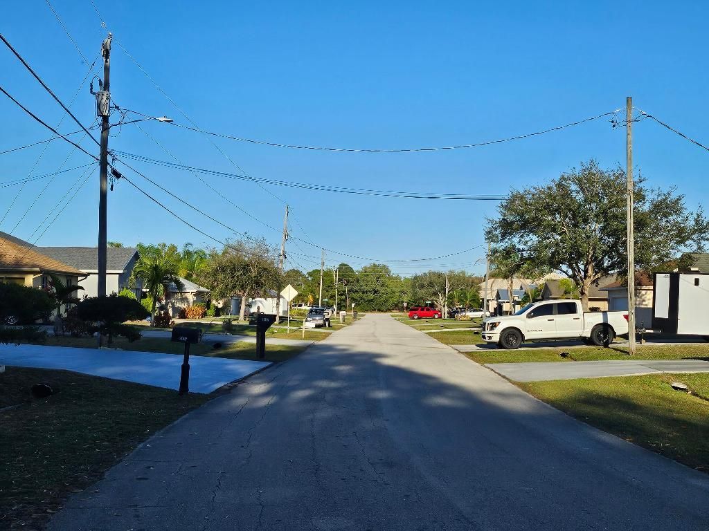 5436 NW Briscoe Drive, Port Saint Lucie, FL 34986 Photo