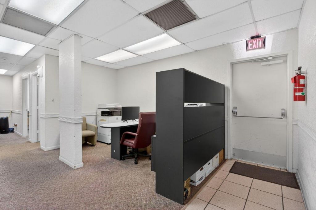 513 N State 7 Road, Margate, FL 33063 Photo