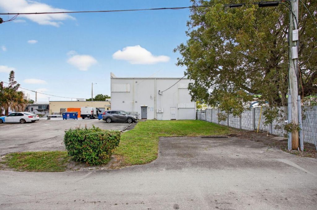 513 N State 7 Road, Margate, FL 33063 Photo