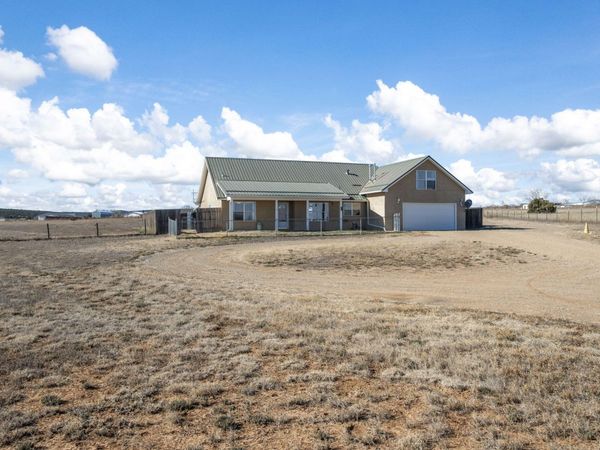 10 Odette Court, Edgewood, NM 87015