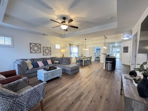 2422 Duxbury Dr, Columbia, TN 38401