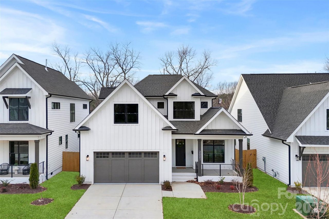 2021 South Street, Charlotte, NC 28208 Main Photo