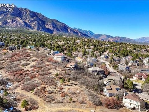 5105 Broadmoor Bluffs Drive, Colorado Springs, CO 80906