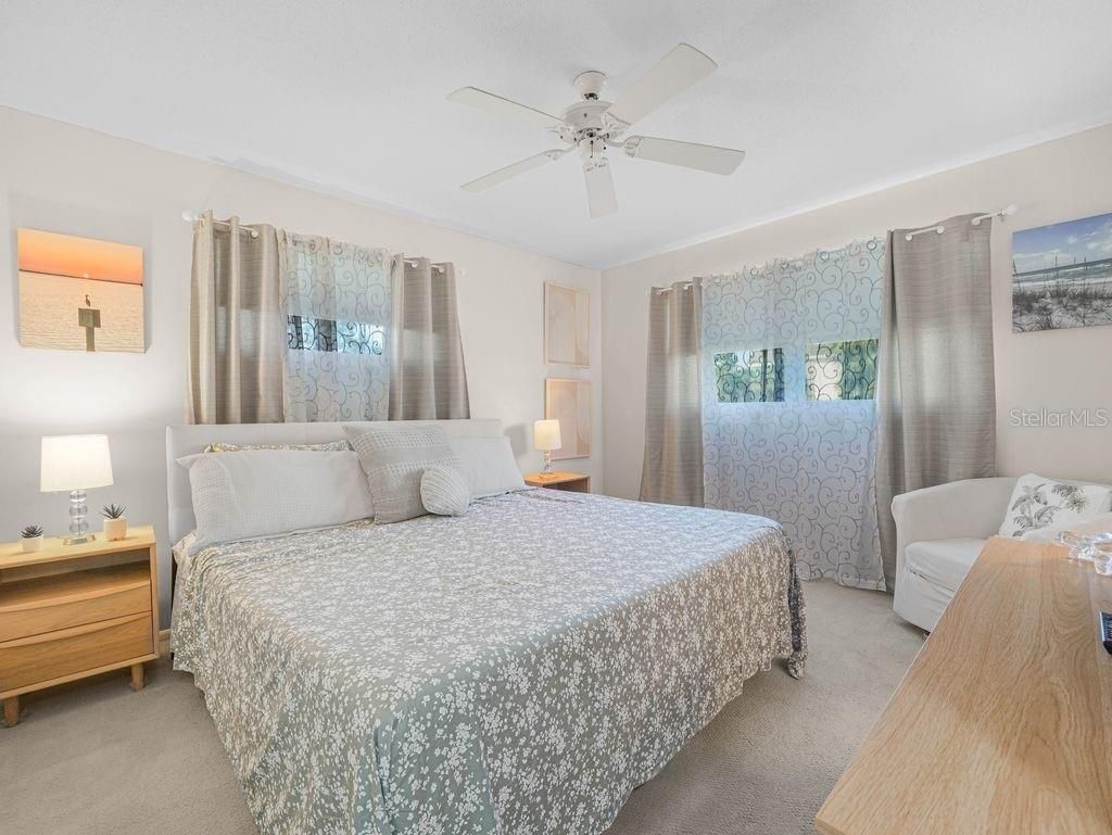 549 Sutton Place, Unit t 19, Longboat Key, FL 34228 Photo