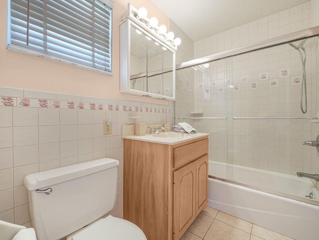 549 Sutton Place, Unit t 19, Longboat Key, FL 34228 Photo