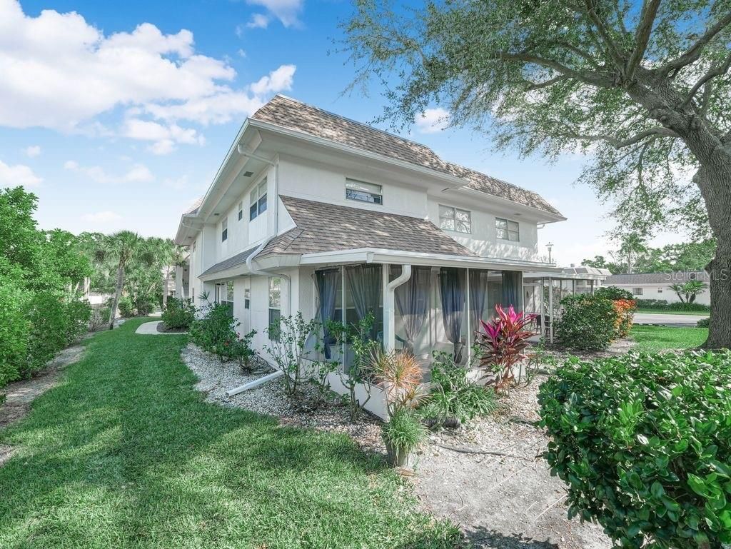 549 Sutton Place, Unit t 19, Longboat Key, FL 34228 Photo